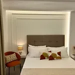 Kairos Tropea Luxury Rooms & Pool