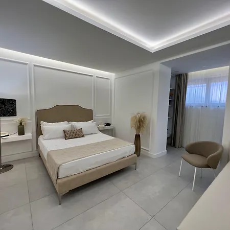 Kairos Luxury & Pool 4* 特罗佩阿